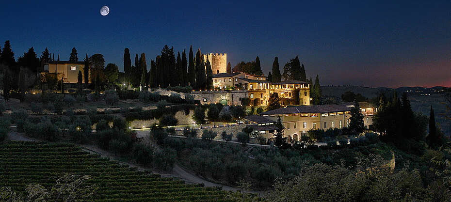 Italien-WEin-Toskana-Chianti-Weingut und Castello di Verrazzano bei Vollmond in Greve
