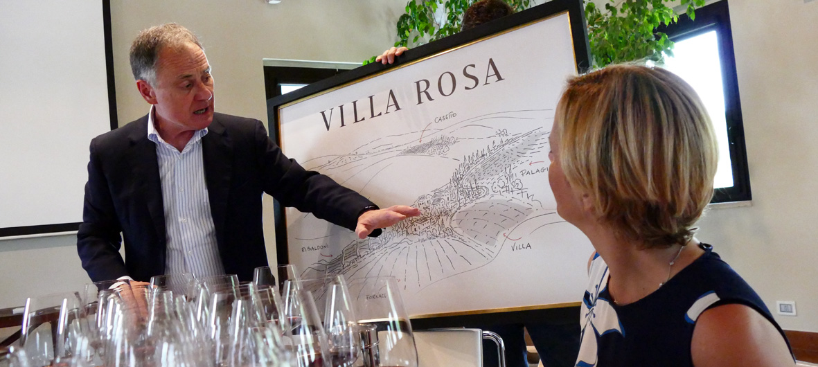 Andrea Cecchi erklärt das Terroir der Villa Rosa im Chianti Classico und seine Gran Selezione aus Castellina